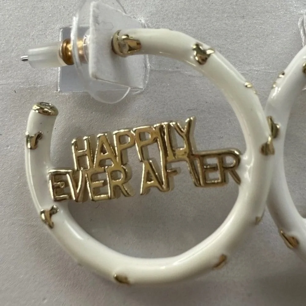 BaubleBar disney happily